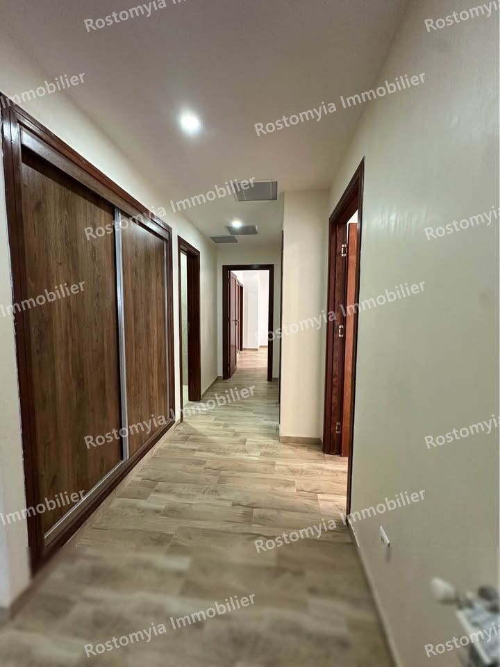 Appartement F4 - Bir El Djir - Parking sous-sol | Haut standing | Domotique | Terrasse | Jardin